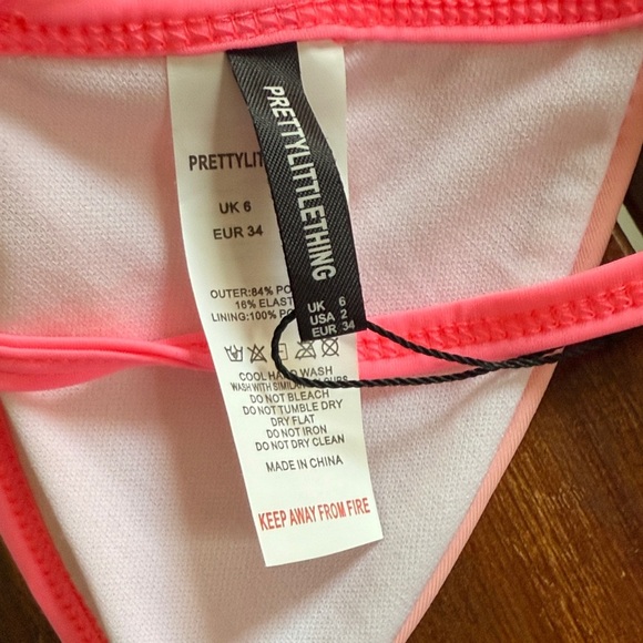 PrettyLittleThing Neon Pink Bikini Top Size 2 - Picture 3 of 4